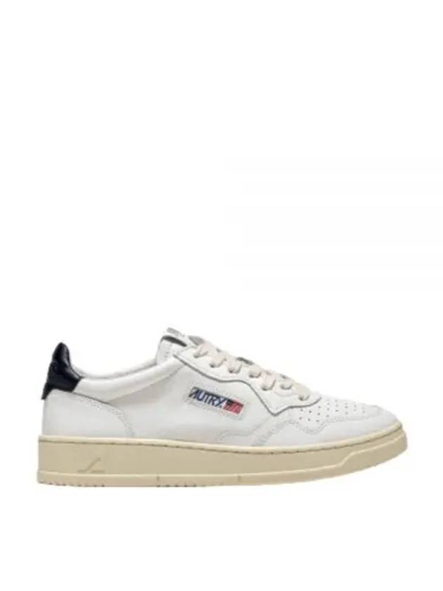 Medalist Black Heel Tab Low Top Sneakers White - AUTRY - BALAAN 2