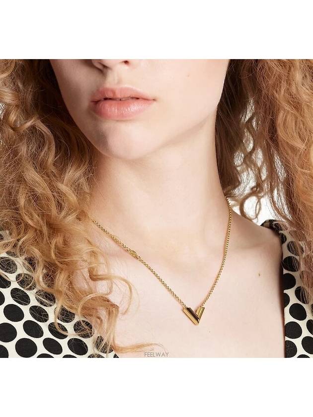 Essential V Necklace Gold - LOUIS VUITTON - BALAAN 5