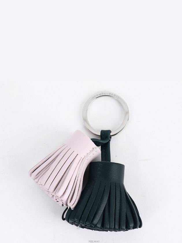 Carmen Uno Dos Keyring Berthe Cypress Mauve Pale 72810 - HERMES - BALAAN 2