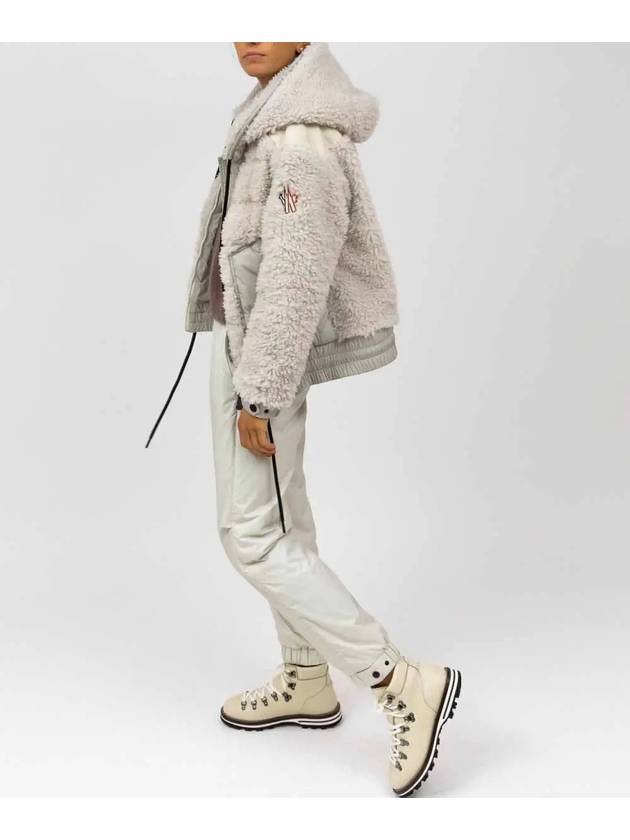 8G00013 899A9 038 Ivory Women’s Jacket - MONCLER - BALAAN 4