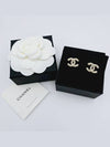 CC logo earrings pearl white gold A64766 - CHANEL - BALAAN 1