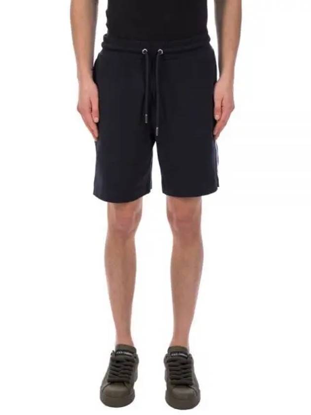 8H00032 899YE 778 Logo Patch Short Pants - MONCLER - BALAAN 1