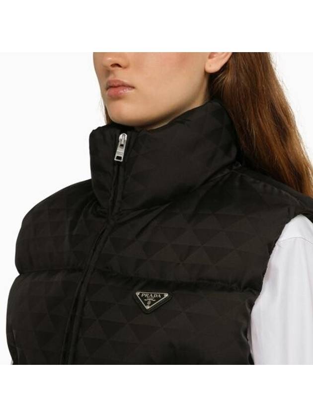 Triangle Logo Re-nylon Down Vest Black - PRADA - BALAAN 4