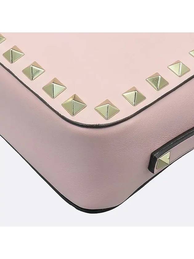 QW1B0809 Pink Leather Rockstud Small Camera Cross Bag - VALENTINO - BALAAN 6