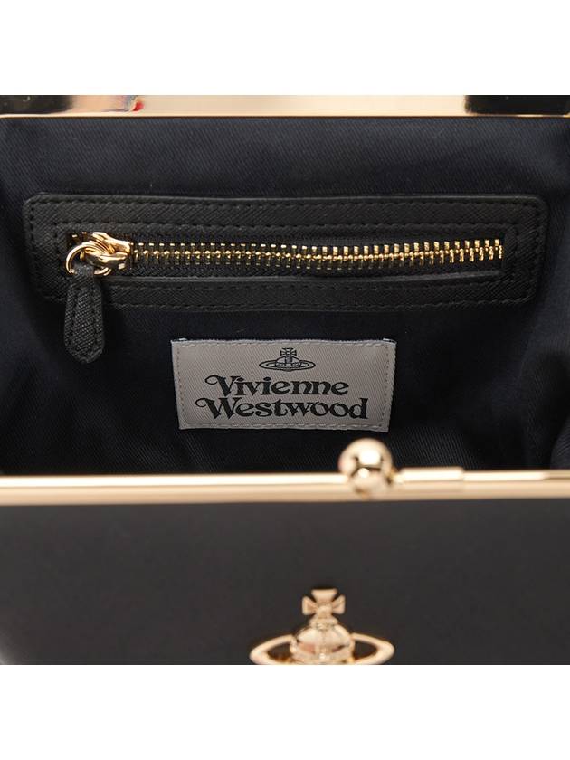 Granny Frame Women s Chain Cross Bag 4304007MU S000B N401 - VIVIENNE WESTWOOD - BALAAN 8