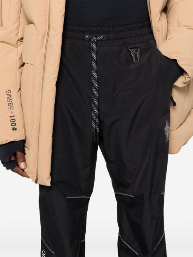 Cargo Pants 2A00005 549SU 999 Black - MONCLER - BALAAN 3