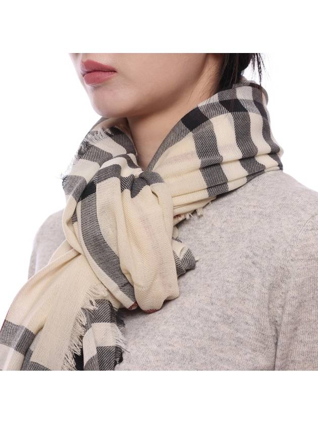 Checked Wool Scarf Beige - BURBERRY - BALAAN 6