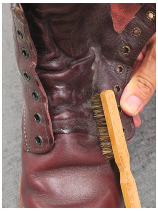 Horsehair brush for welts 98001 - RED WING - BALAAN 2