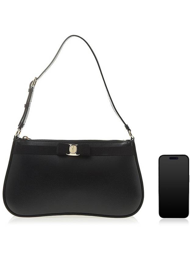 Vara Bow Shoulder Bag Black - SALVATORE FERRAGAMO - BALAAN 7