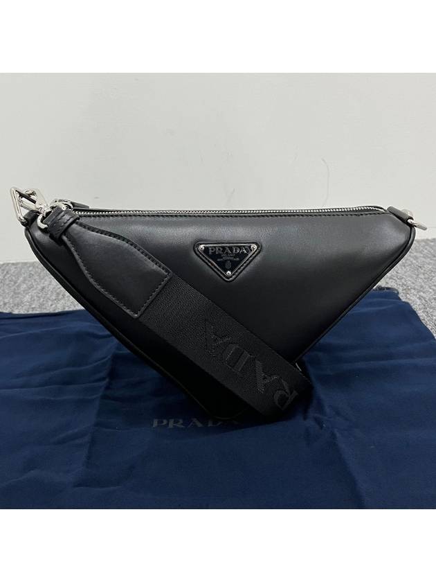 Triangle Logo Cross Bag Black - PRADA - BALAAN 3