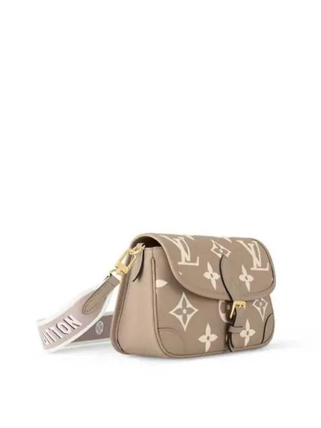 Diane Monogram Shoulder Bag Beige - LOUIS VUITTON - BALAAN 3