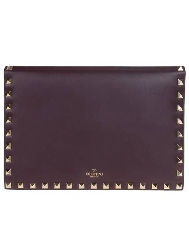 Rockstud Clutch Bag Ruby - VALENTINO - BALAAN 5