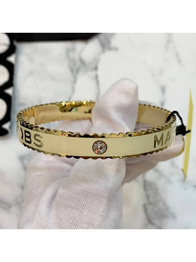 THE MEDALLION Gold Plated Brass Large Bracelet Gold - MARC JACOBS - BALAAN.