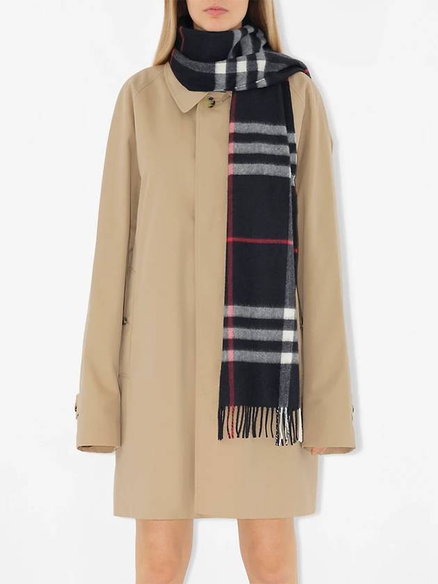 Check Cashmere Scarf Navy - BURBERRY - BALAAN 5