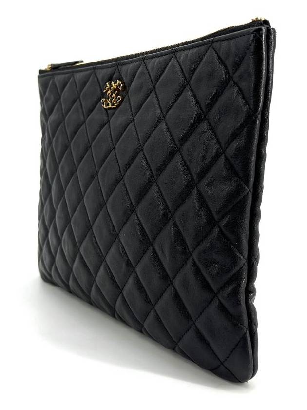 19 Clutch Medium - CHANEL - BALAAN 4