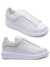 Oversole Glitter Tab Low Top Sneakers White - ALEXANDER MCQUEEN - BALAAN 2