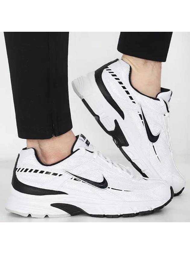 Initiator Low Top Sneakers White - NIKE - BALAAN 2