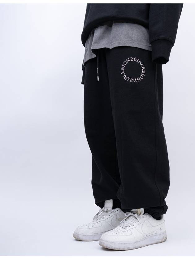 BBD Ancient Metal Circle Logo Sweatpants Black - BLACKBLOND - BALAAN 2