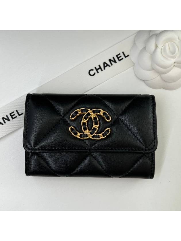 19 Gold Hardware Lambskin Flap Card Wallet Black - CHANEL - BALAAN 2