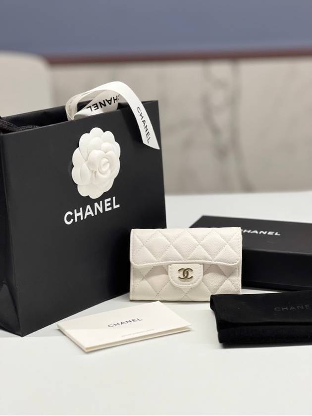 Classic Grained Shiny Calfskin Card Wallet White - CHANEL - BALAAN 8