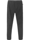 20SS 721530909 V0029 Back Logo Patch Sweatpants Black Men’s Pants TTA - STONE ISLAND - BALAAN 1