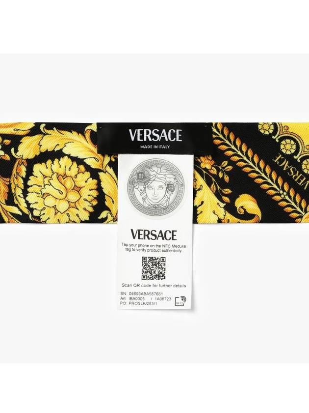 Barocco Print Silk Scarf IBA00051A06723 - VERSACE - BALAAN.