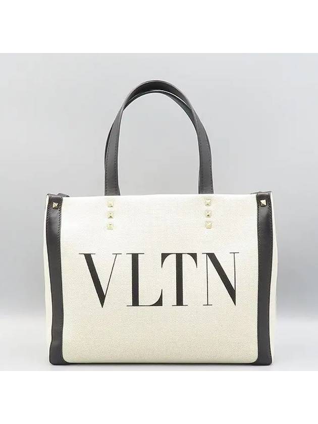 UW2B0H19FWB White canvas leather trimming Garavani Rockstud decoration logo print shopper tote bag shoulder strap 2WAY - VALENTINO - BALAAN 2