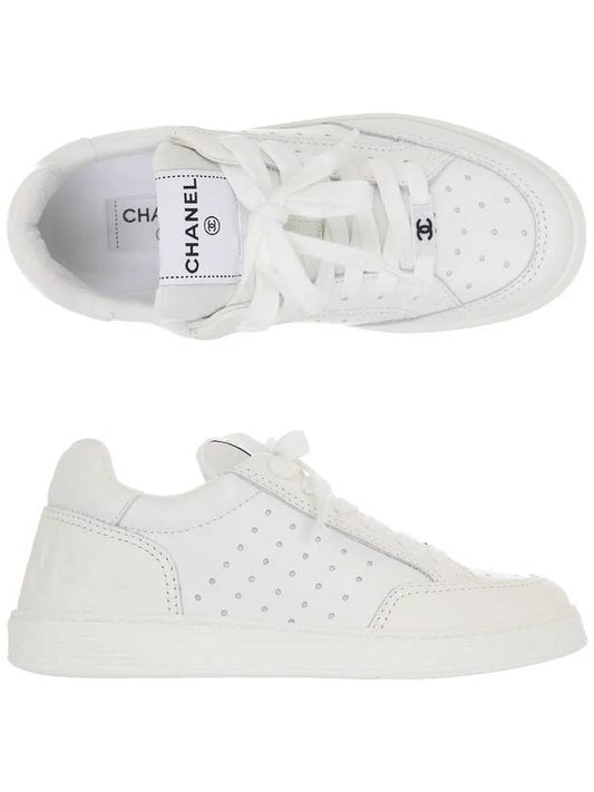 Grained calfskin low top sneakers white - CHANEL - BALAAN 2