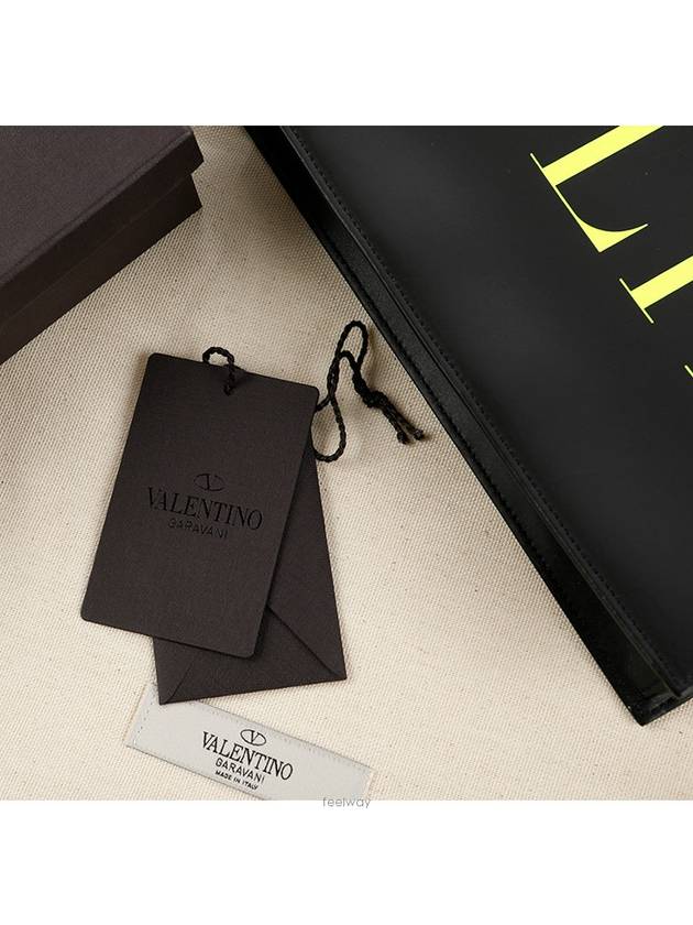 VLNT Logo Clutch Bag Black - VALENTINO - BALAAN 9