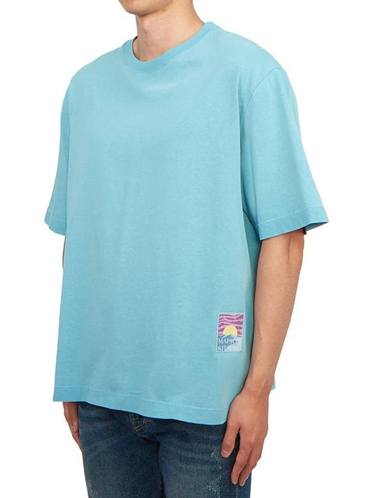 Sunrise Tag Men s Short Sleeve T Shirt MM00124KJ0119 P435 - MAISON KITSUNE - BALAAN 2