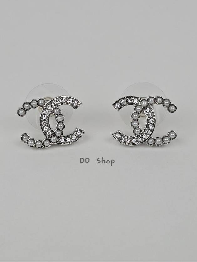 CC Logo Pearl Crystal Earrings Silver - CHANEL - BALAAN 8