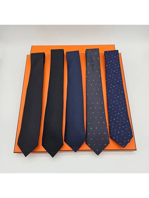 H Scintillant Silk Tie Navy - HERMES - BALAAN 2