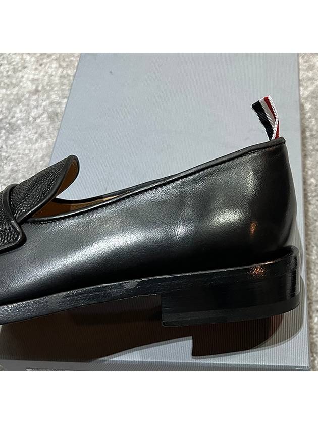 Men's Vitello Flexible Leather Sole Soft Penny Loafer Black - THOM BROWNE - BALAAN 8