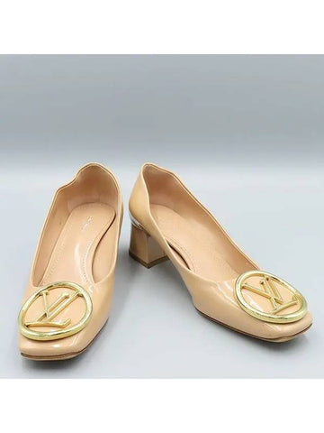 Beige patent madeleine gold metal pumps women s shoes size 37 - LOUIS VUITTON - BALAAN 1