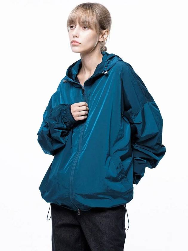 Four Woman Women s W243OT02GN Glisten Hooded Windbreaker Jumper Blue - CHANCE'S NOI - BALAAN 4