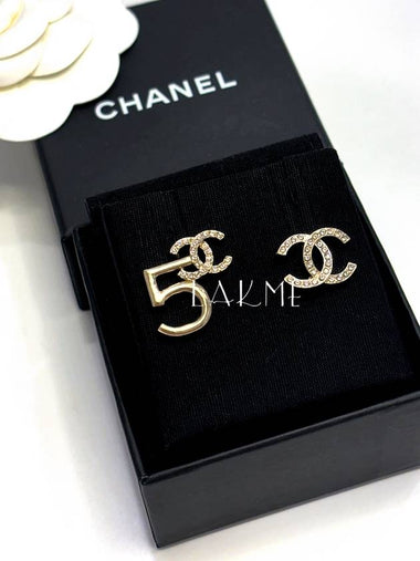 CC Logo Number 5 Women s Earrings Gold - CHANEL - BALAAN 1