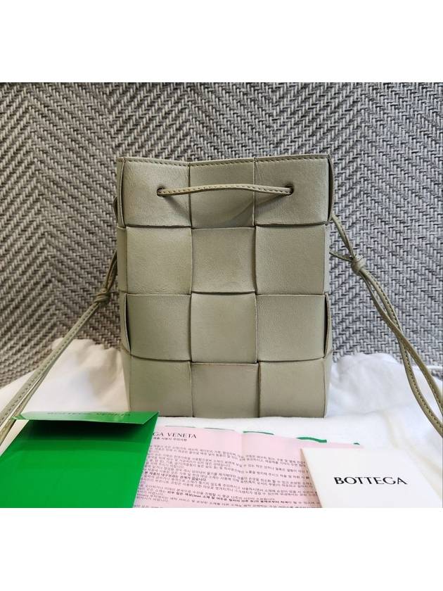 Intrecciato small bucket bag - BOTTEGA VENETA - BALAAN 1