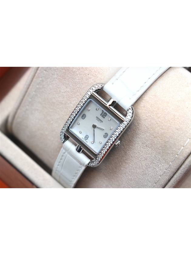 Cape Cod Steel Diamond Small Blanc Women s Watch B Engraved CC1 232 - HERMES - BALAAN 3