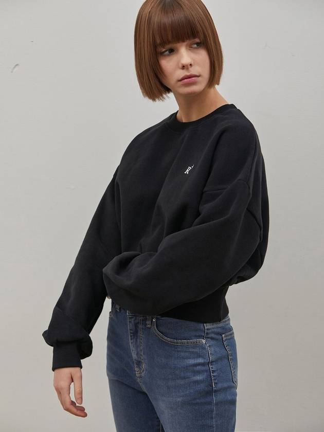 Steady Crop Sweatshirt Black - RYUL+WAI: - BALAAN 3