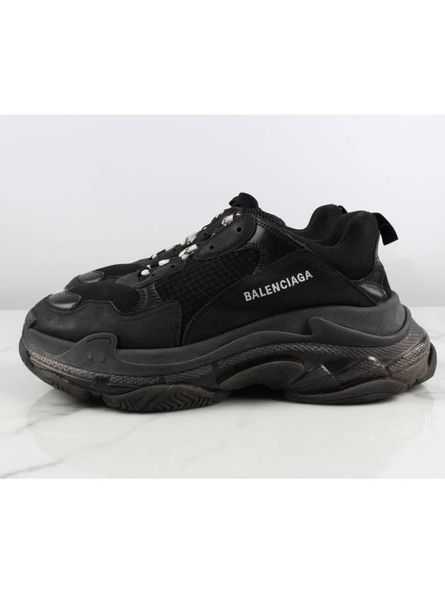 Triple S Black 43 - BALENCIAGA - BALAAN 7