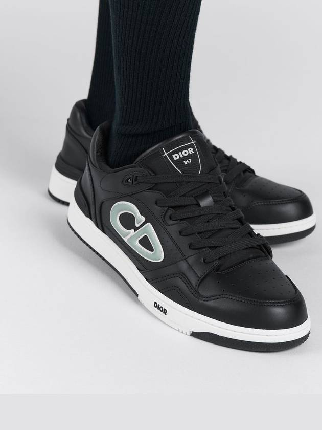 B57 Low Top Sneakers Black - DIOR - BALAAN 4