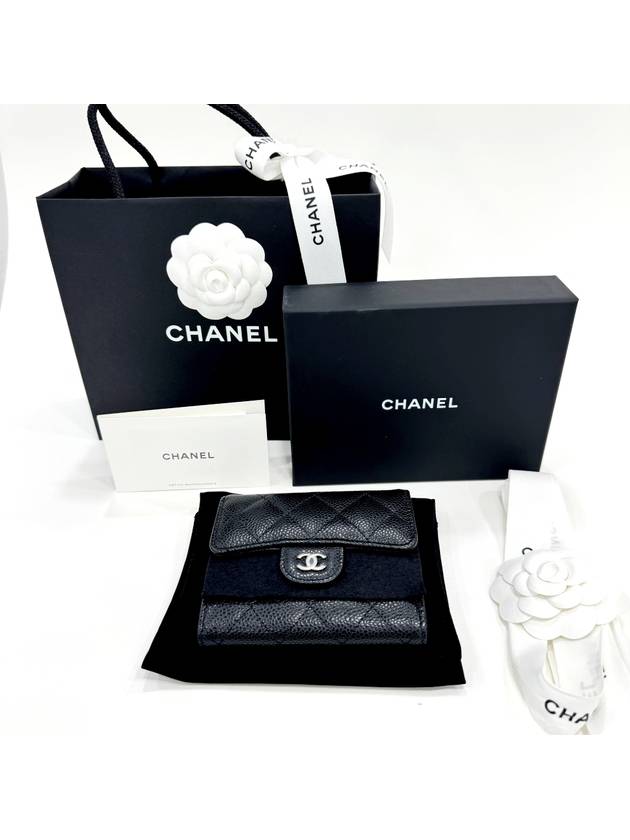 Small Classic Flap Wallet Grained Calfskin Silver Black - CHANEL - BALAAN 11