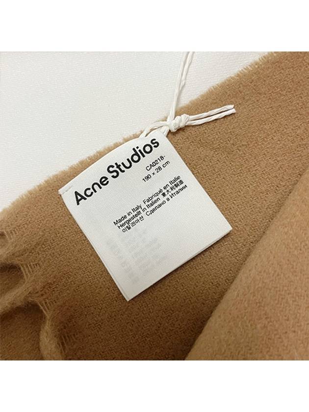 Studios Slim Wool Fringe Muffler Dark Camel - ACNE STUDIOS - BALAAN.