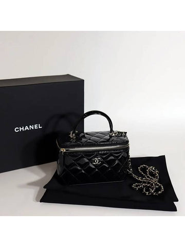 October 21 Top Handle Vanity Bag Patent Black Gold Rectangular Mini - CHANEL - BALAAN 1