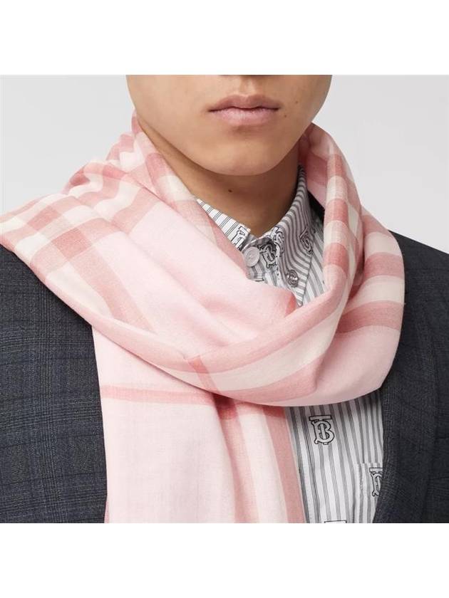 Check Pattern Wool Muffler Pink - BURBERRY - BALAAN 5