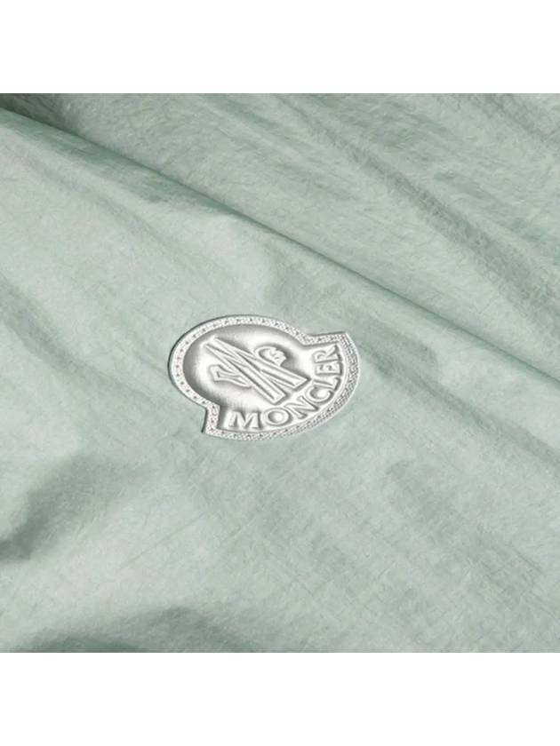 Juke Silver Logo Patch Hooded Jacket Emerald Women s 1B00007 595Q3 715 - MONCLER - BALAAN 4