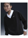 Sportswear Essentials Loose Woven Long Sleeve V Neck Top W Black White FV7650 010 - NIKE - BALAAN 1