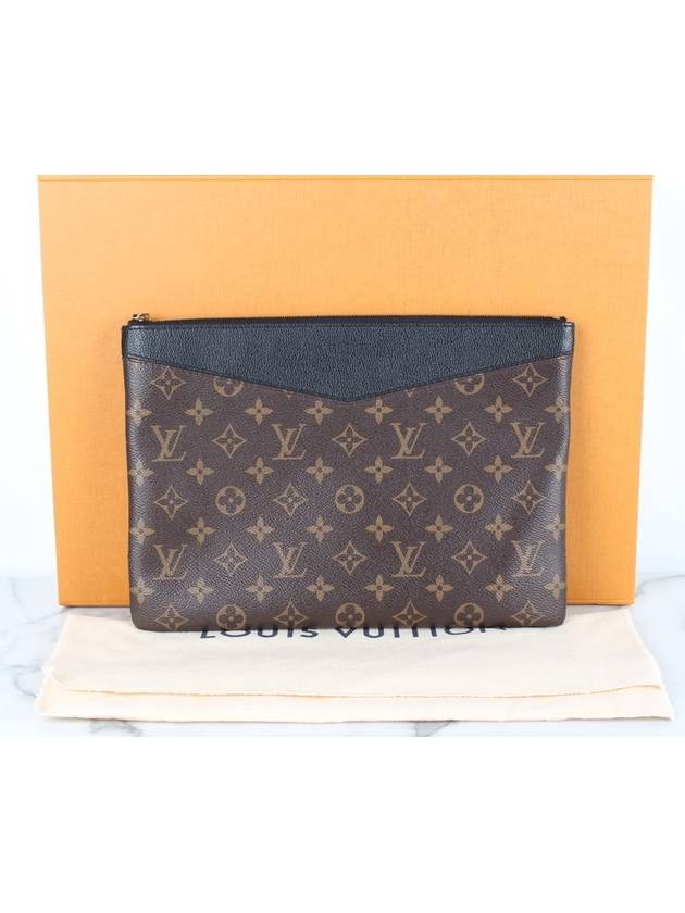 Daily pouch - LOUIS VUITTON - BALAAN 2