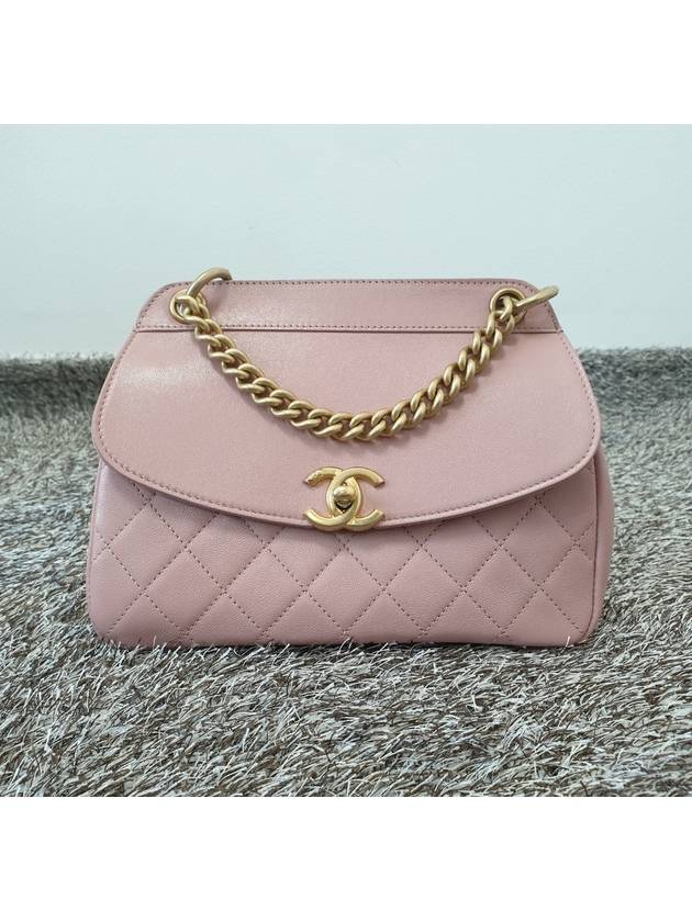 Lambskin Calfskin Gold Metal Flap Bag - CHANEL - BALAAN 3