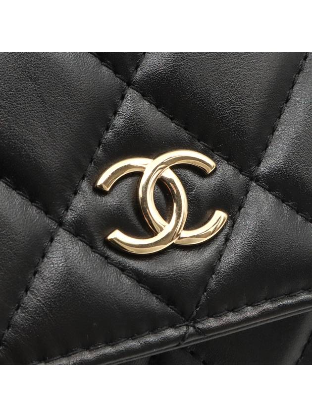 Nell black lambskin pearl strap champagne gold CC logo WOC cross bag AP1841 - CHANEL - BALAAN 8